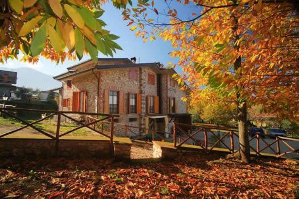 Agriturismo Il Castagneto Supino Rum bild